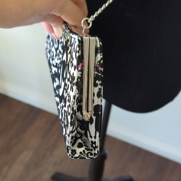 Collectible Patricia Field Barbie Luxe Black And White Clutch/Crossbody - Picture 4 of 9